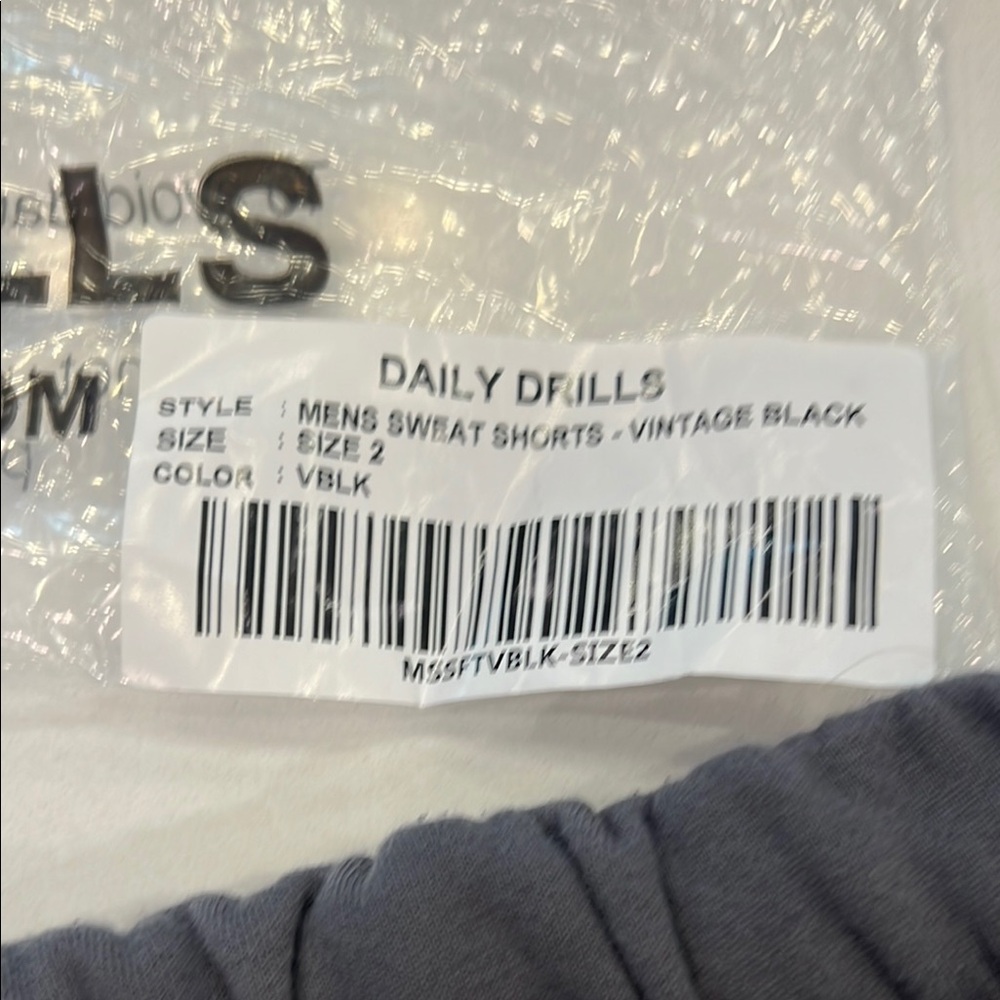 Men’s Daily Drills sweat shorts - Picture 3 of 4